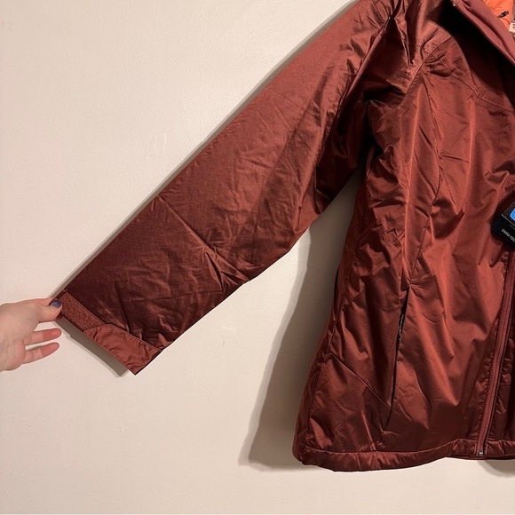 Columbia Interchange Oak Ridge Omni Heat Coat in Beetroot 1X NWT - Picture 7 of 11